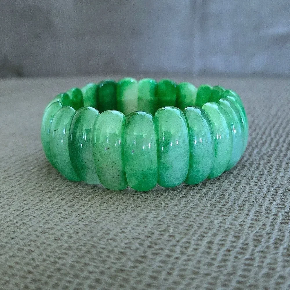 Iris & Lily Green💚 Aventurine Stretch Bracelet - NWT